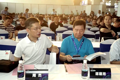 湖南銘騰智能科技有限公司,智能停車場管理系統(tǒng),智能化監(jiān)控系統(tǒng)服務,智能防盜報警系統(tǒng) 湖南銘騰智能科技有限公司,智能停車場管理系統(tǒng),智能化監(jiān)控系統(tǒng)服務,智能防盜報警系統(tǒng)