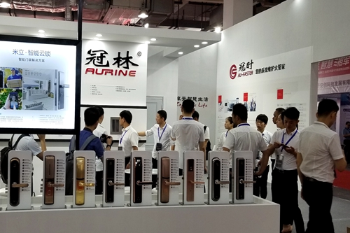 湖南銘騰智能科技有限公司,智能停車場管理系統(tǒng),智能化監(jiān)控系統(tǒng)服務,智能防盜報警系統(tǒng) 湖南銘騰智能科技有限公司,智能停車場管理系統(tǒng),智能化監(jiān)控系統(tǒng)服務,智能防盜報警系統(tǒng)